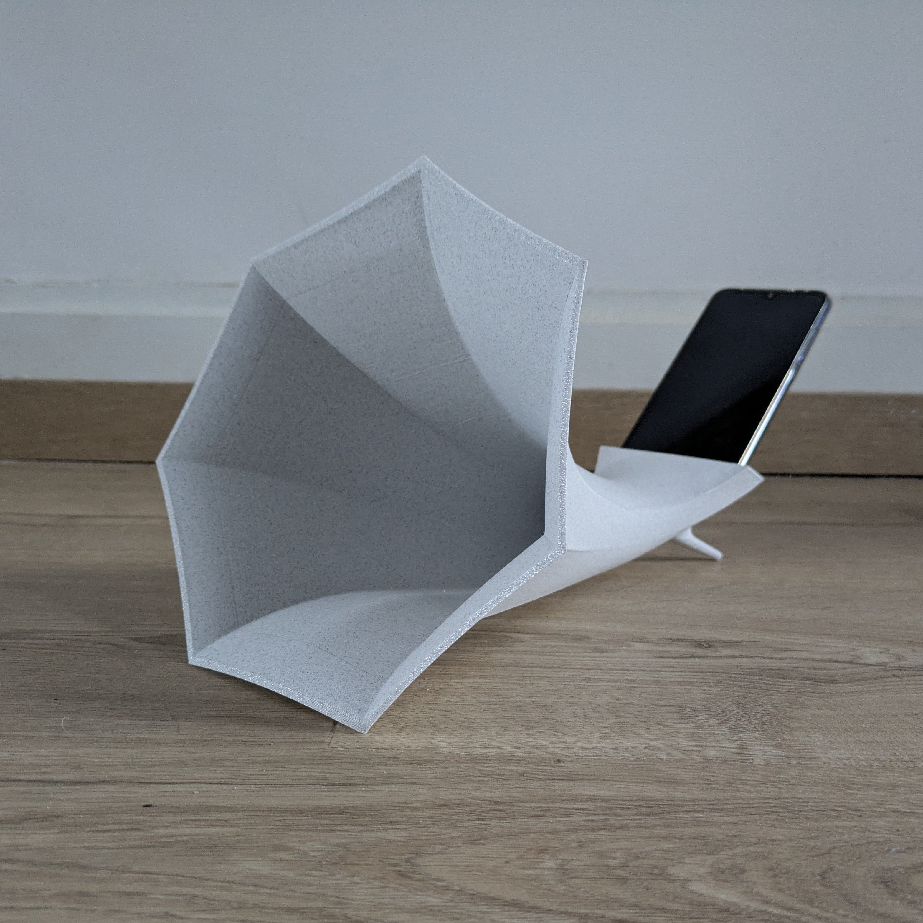 Amplificateur de son passif pour téléphone - Style Gramophone La Buse Qui File