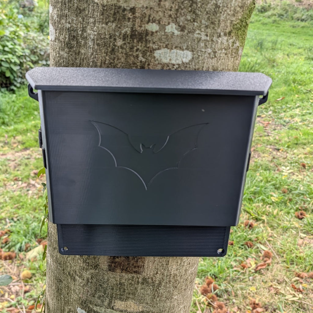 High-Resistance Outdoor Bat Box & Shelter “L’Écho”