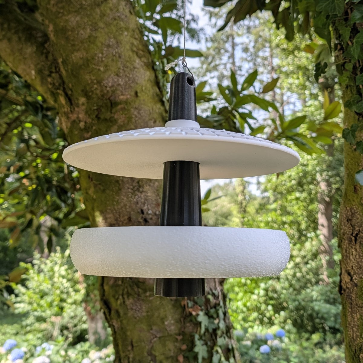Mangeoire - abreuvoir à oiseaux plateau modèle "L'Ombrelle"