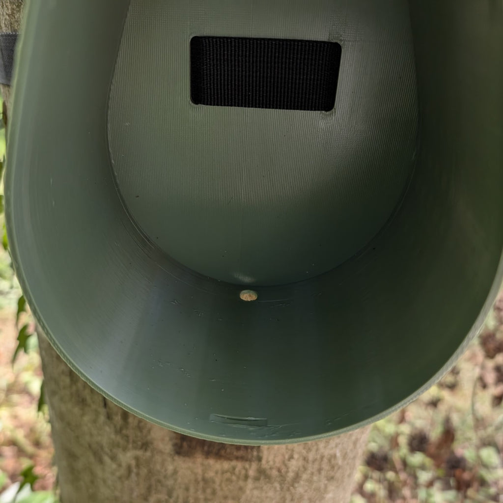 Vogelhaus zur Gurtbefestigung Modell "Die Träne"
