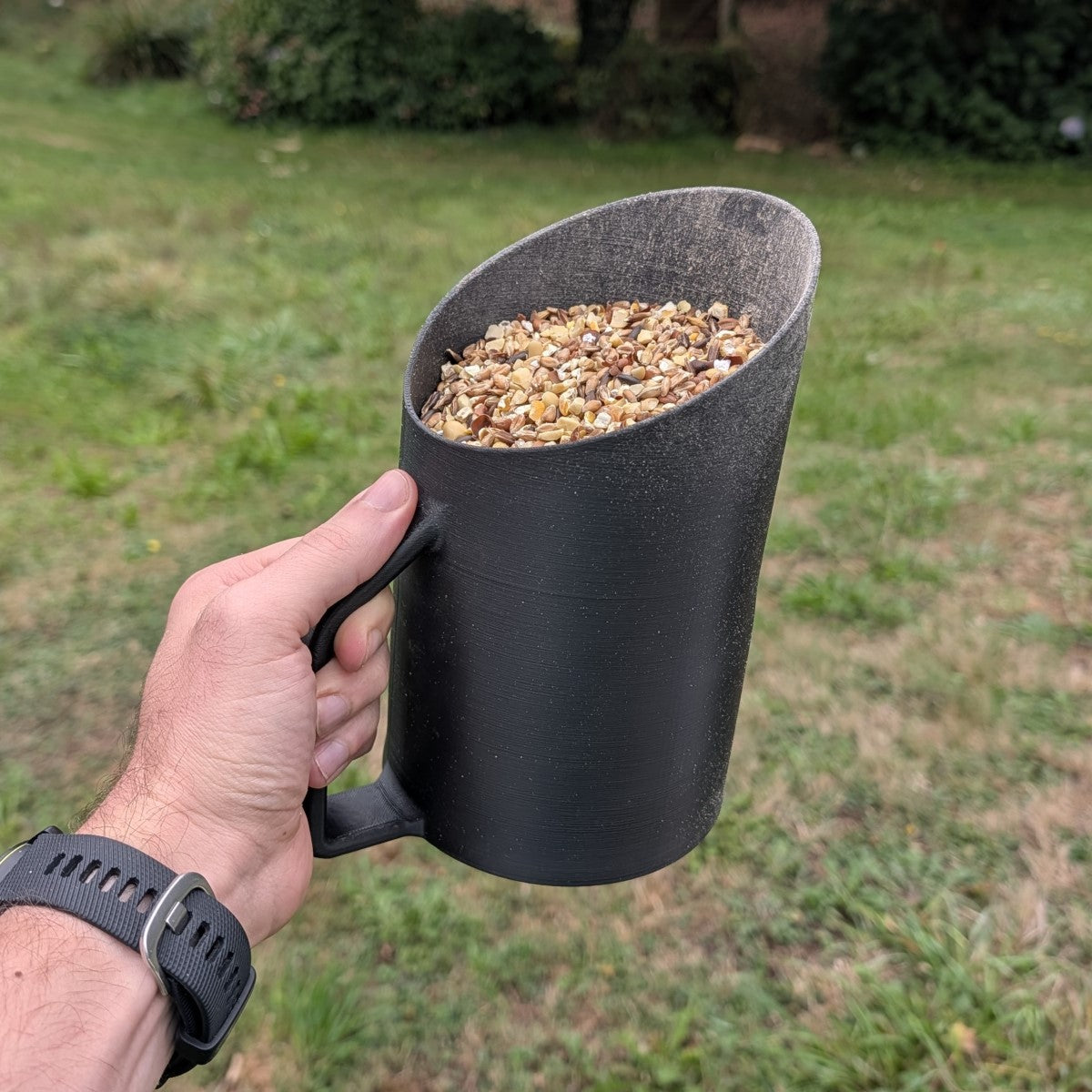 Robuste Getreideschaufel für Geflügel und Hühner — 1,8 l, 3,5 l oder 5 l